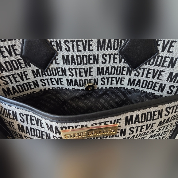 Steve Madden Black & Grey, Repeat Logo Shopper Handbag with removable Extra Bag - Picture 5 of 13